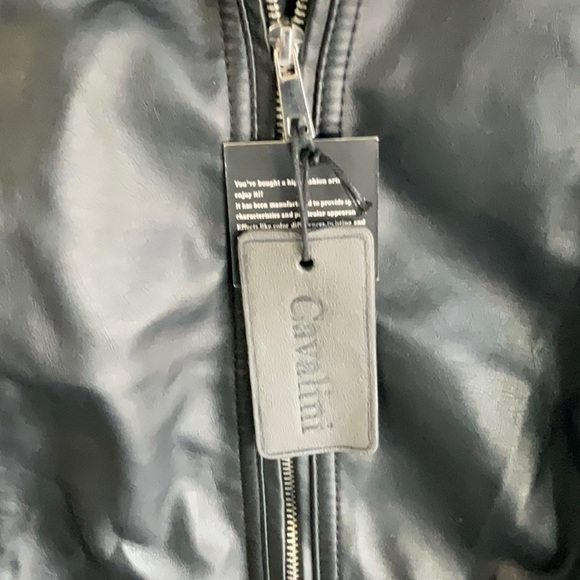 Calvin Klein Black Leather Jacket with Zippered Front and Fitted Waist - Picture 3 of 8